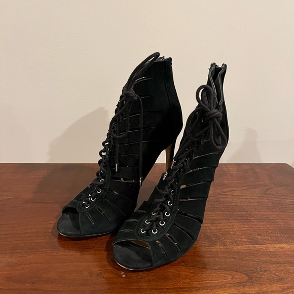 Steve Madden Cyder Laced Up Suede Heels SZ 7.5 - Picture 2 of 7